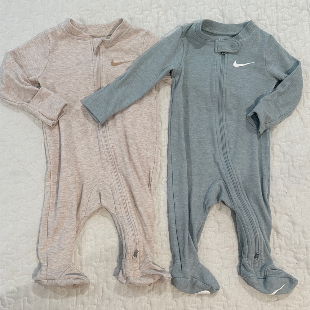Baby Nike Footies